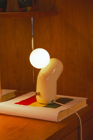 Doko Lamp - Cream Gloss