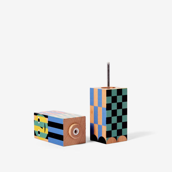 Everybody Grinder white background image