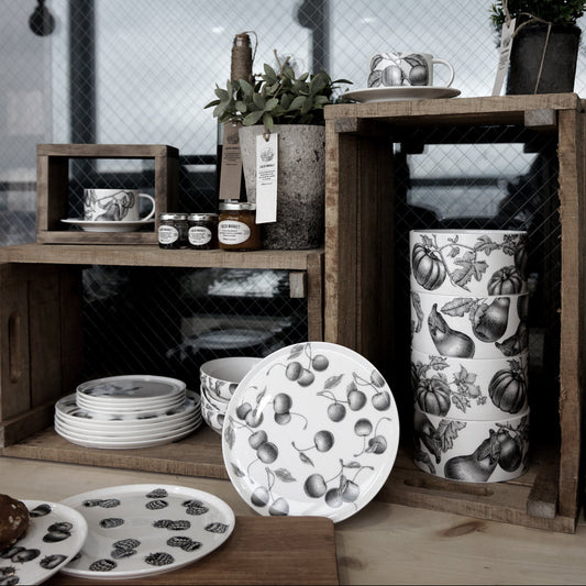 Olive Market - Set of 4, 8 in. Salad Plates