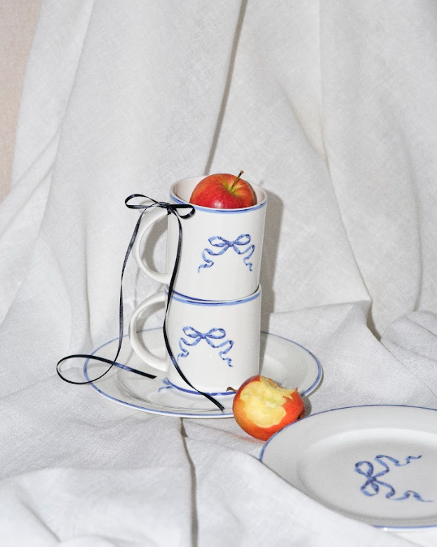 Ribbon Blue Collection Lifestyle Photo