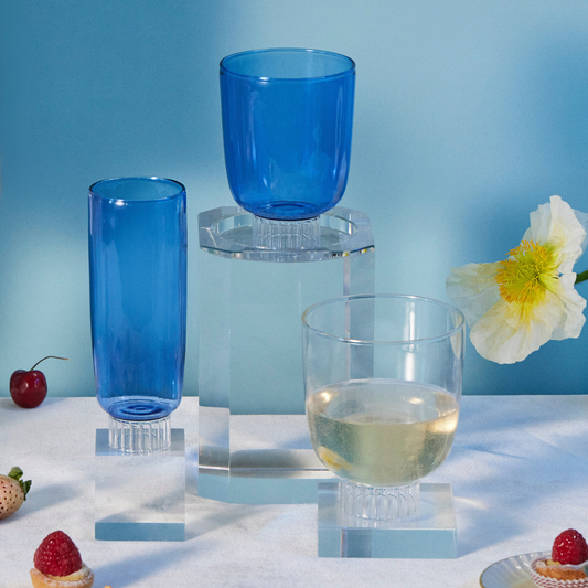 Romantic Champagne Flutes (Blue)