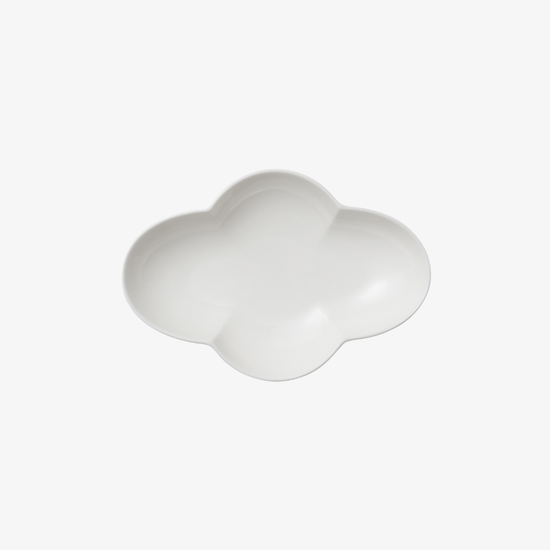 Saesol 6" Oval Bowl White Background Image