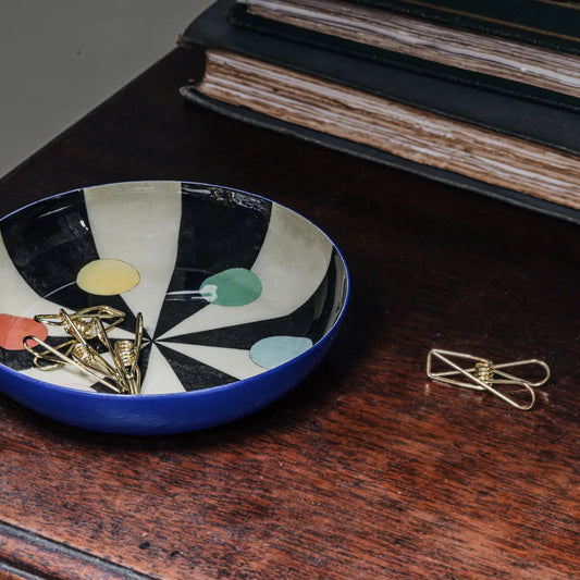 Round Enamel Tray - Benson’s Colour Hexagon