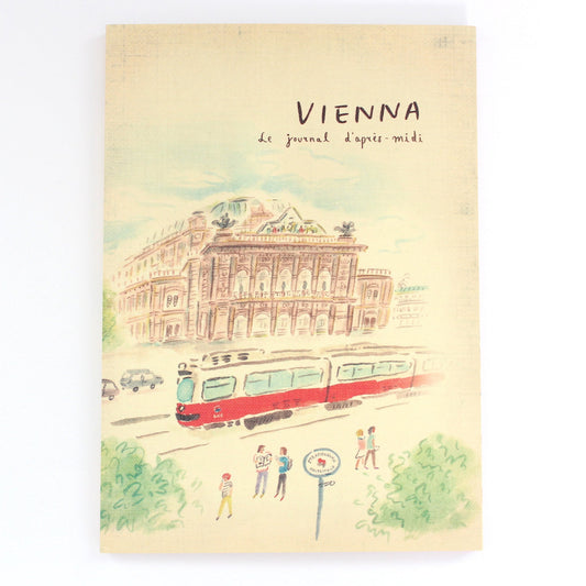 L'apres-Midi Travel Journal 98p. Italy Vienna White Background Photo